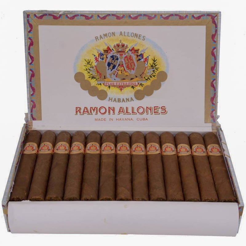 Ramón Allones Small Club Coronas