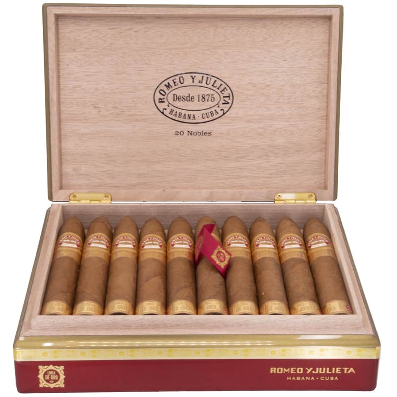 Romeo y Julieta Línea de Oro Nobles