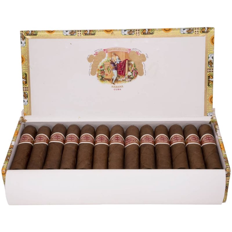 Romeo y Julieta Petit Royales